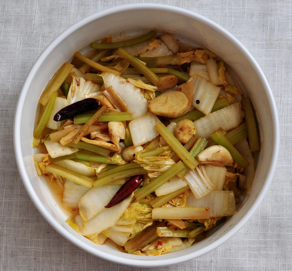 Vegetable bottom layer of Water Boiled Fish
