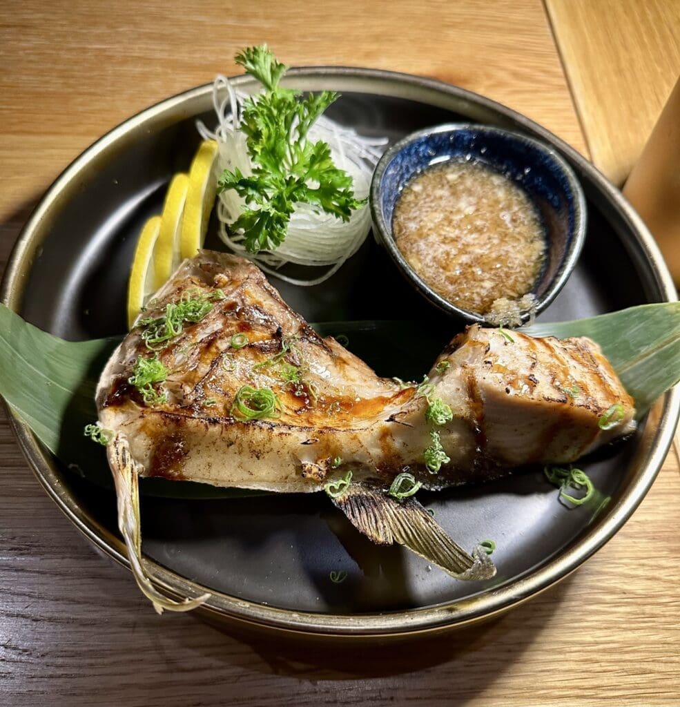 Hamachi Kama