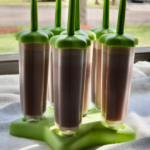 Fudge Pops in Popsicle Mold