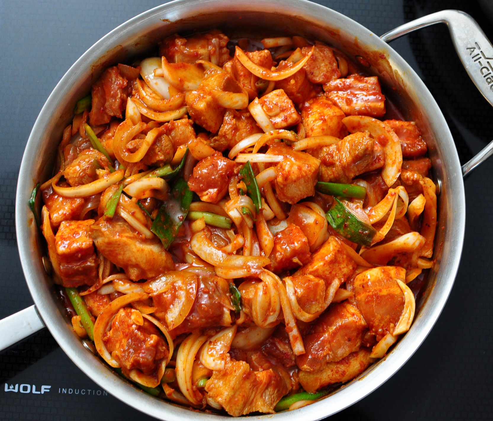Sauté korean pork belly