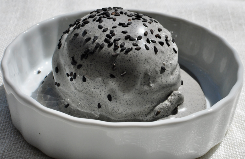 Black Sesame Custard Ice Cream Dessert Recipe