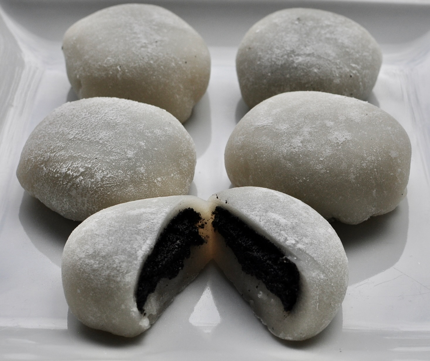Daifuku Mochi Black Sesame Dessert