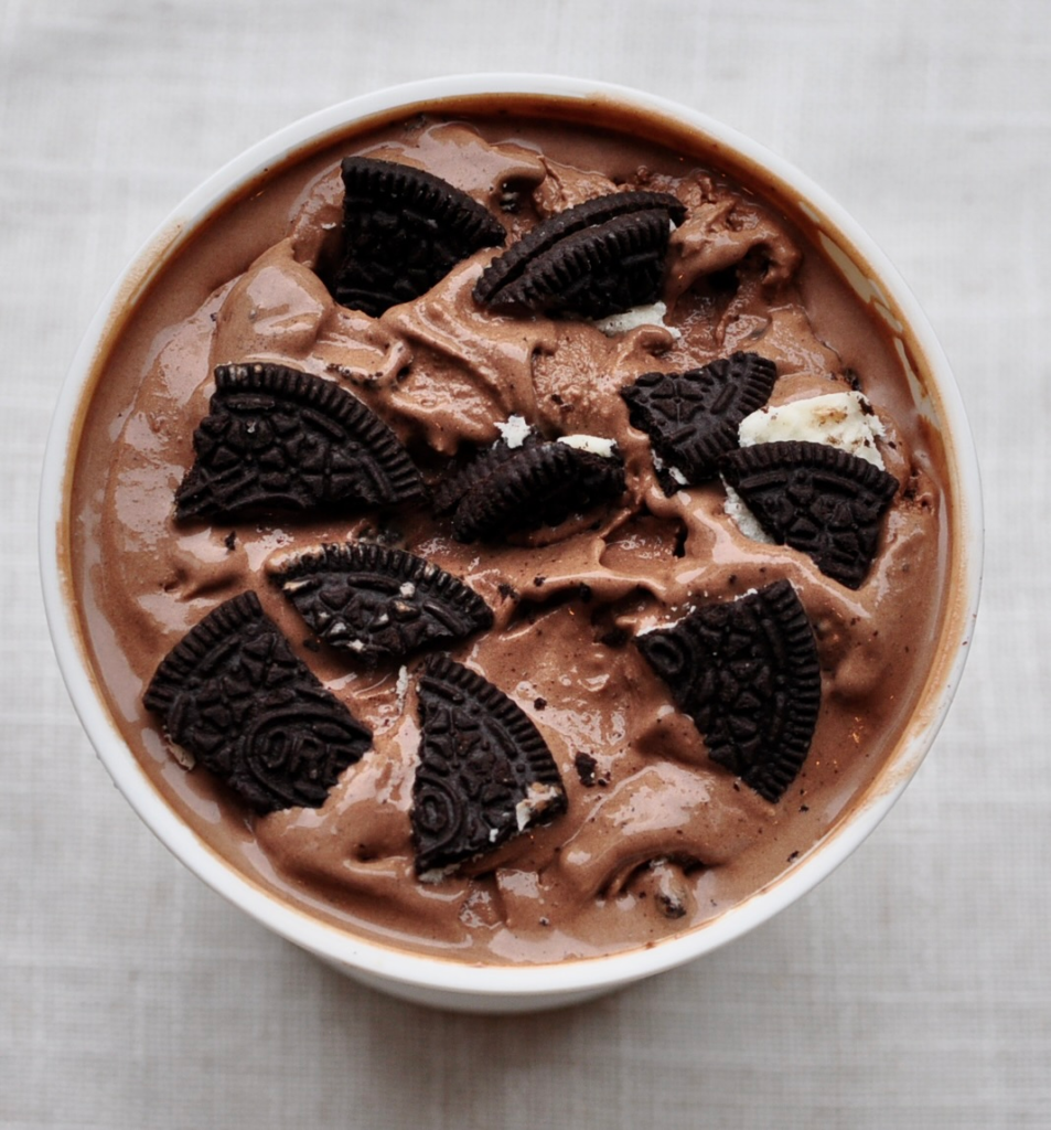 Homemade Chocolate Oreo Cookie Ice Cream Recipe