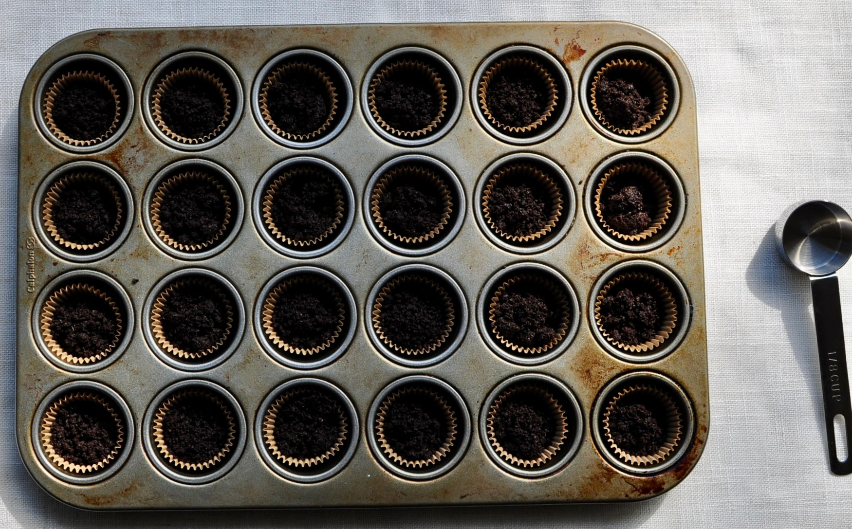Oreo Crust for Mini Cheesecakes with Mini Muffin Pan