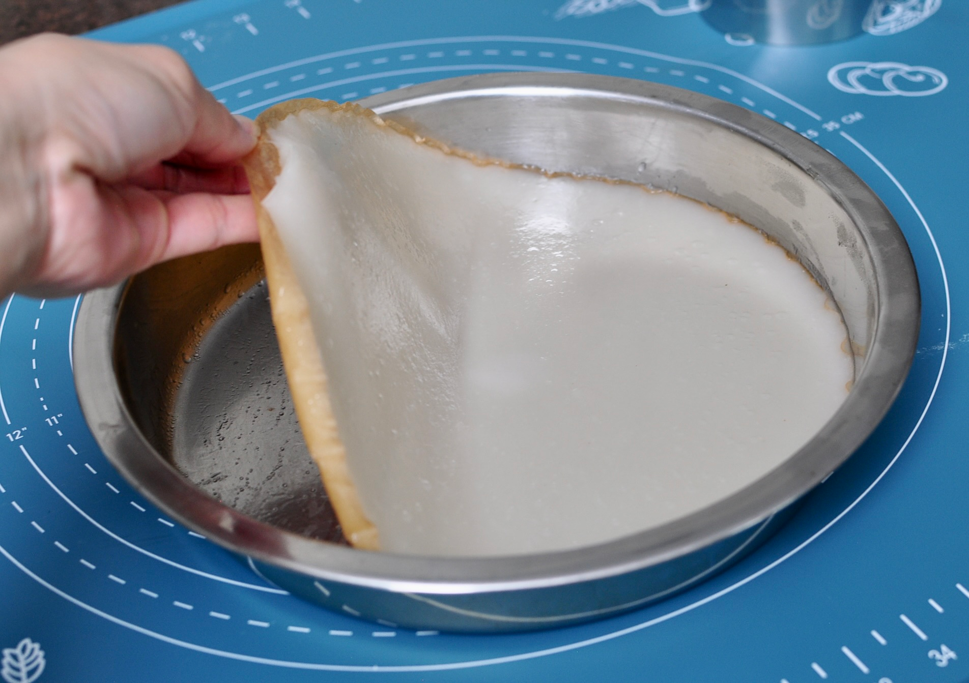 Steamed Sheet of Mochi for Black Sesame Daifuku Mochi