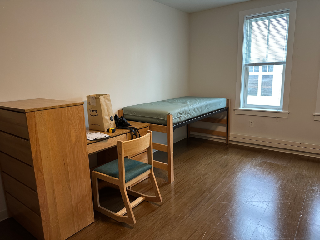 Boys Dorm Room Furniture
