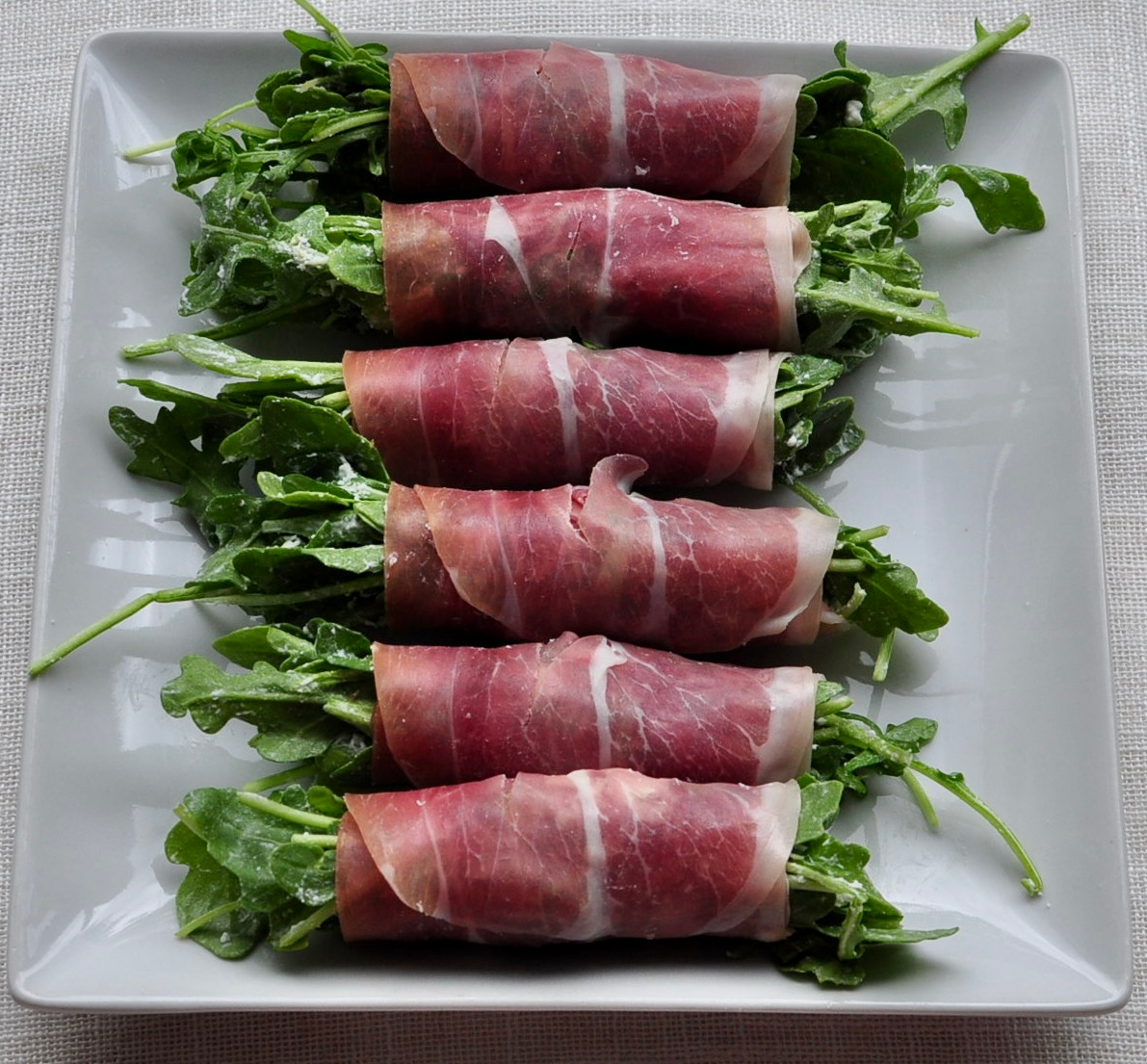 Lemon Arugula Goat Cheese Prosciutto Appetizer